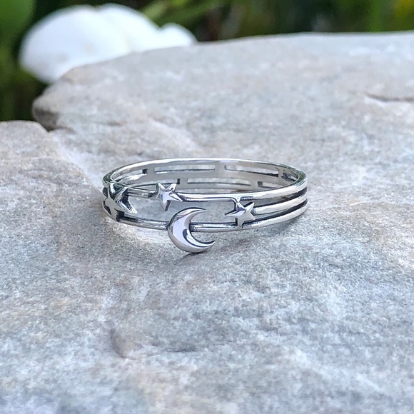 925 Sterling Silver Layered Moon and Stars Ring - Picture 3 of 10